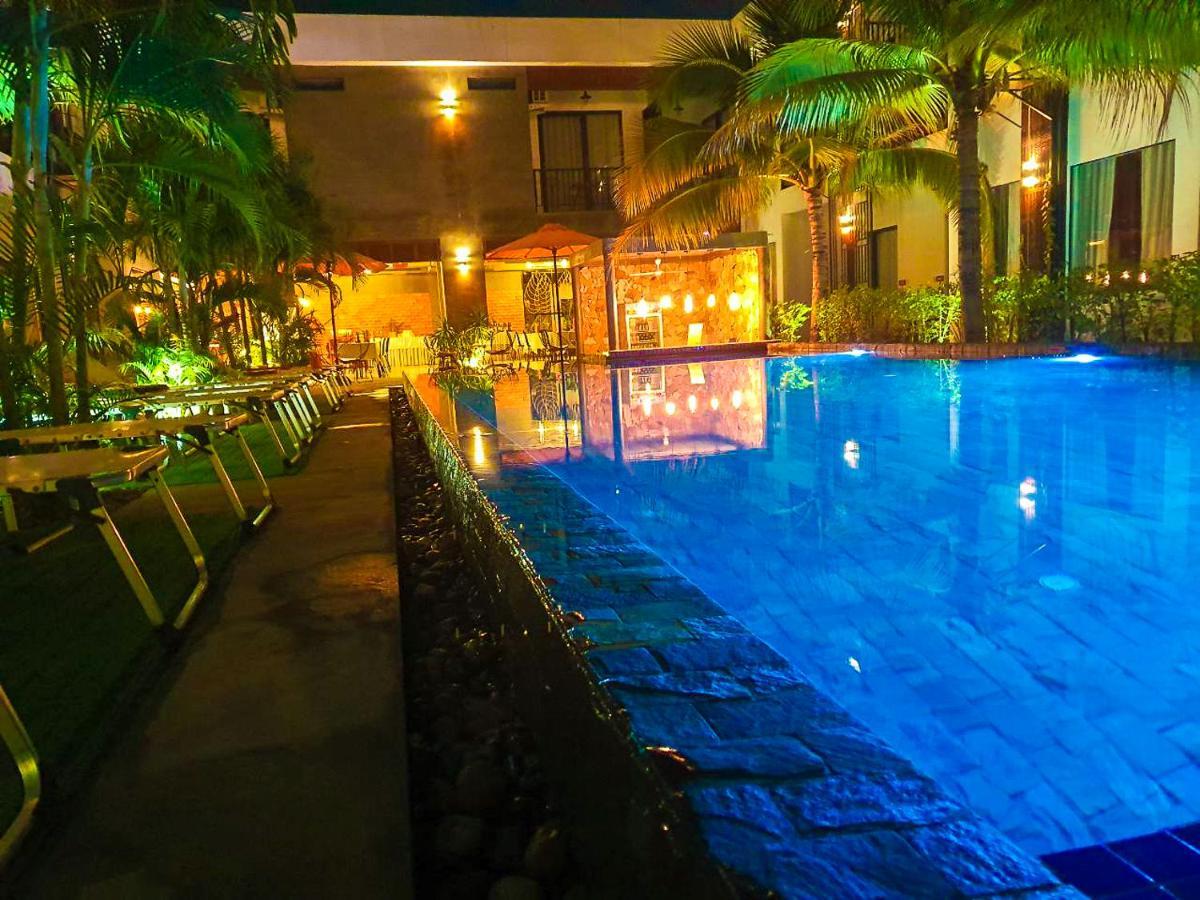 วีฮา รีทรีต โฮเต็ล แอนด์ สปา Hotel เสียมราฐ ภายนอก รูปภาพ